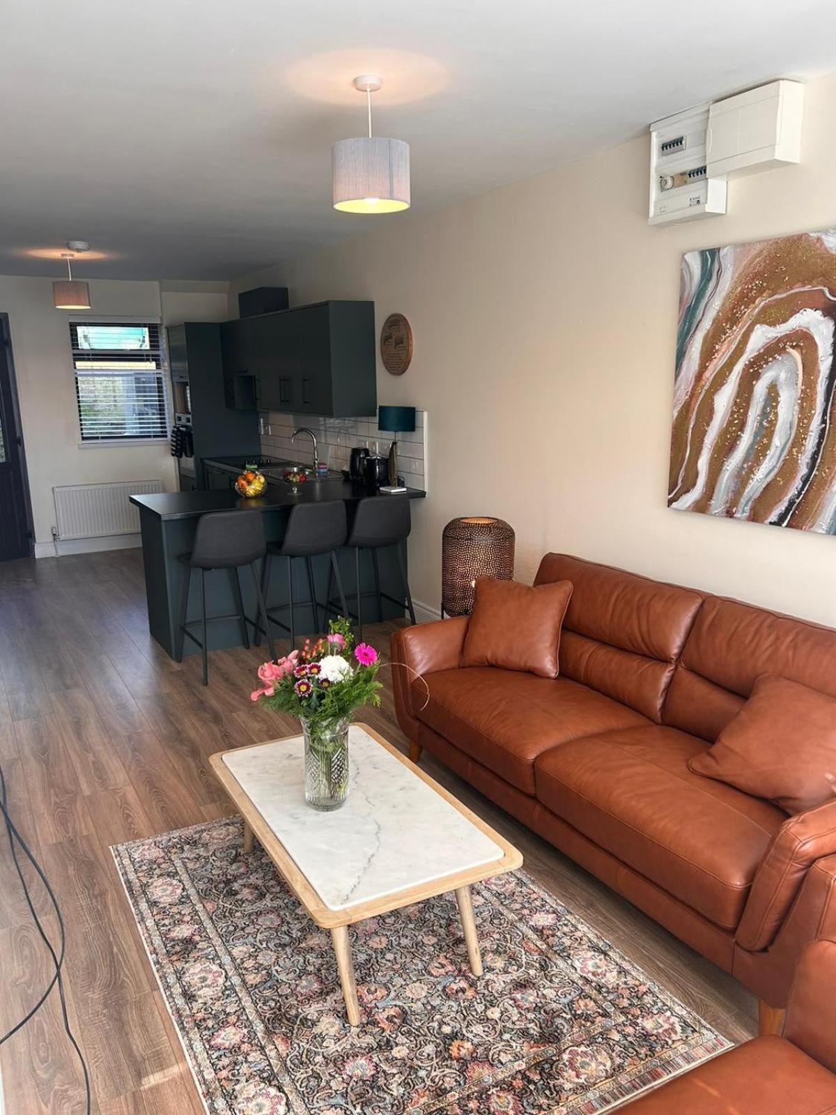 Cosy In The Centre Of Town Appartement Tramore